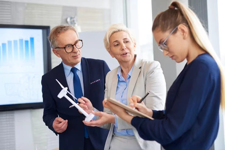 Ongoing International Tax Oversight for Contractors