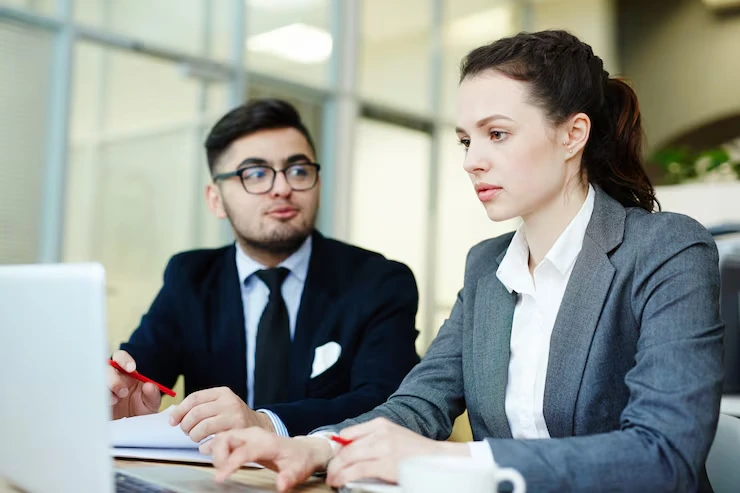 Expert ongoing compliance monitoring and advisory support services helping businesses stay compliant