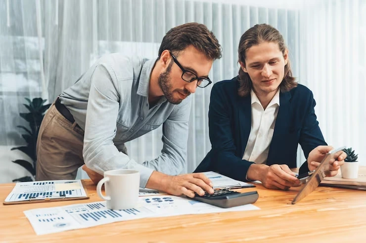 Expert Advisors Providing Investment Structuring Services To Improve Tax Efficiency For Clients